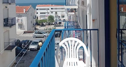 Apartamento de 2 dormitorios a 5 minutos de la playa con vistas al mar!
