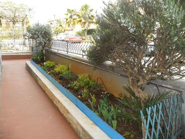 Property grounds - Apartment near to the beach (Porec)