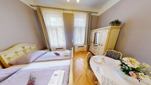 Deluxe Apartment (Suite 2+2 Centrum KM)