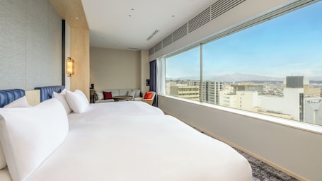 Premium Room, 2 Twin Beds, Club Lounge Access, City View | Desk, iron/ironing board, free WiFi, bed sheets. ANA Crowne Plaza Akita by IHG