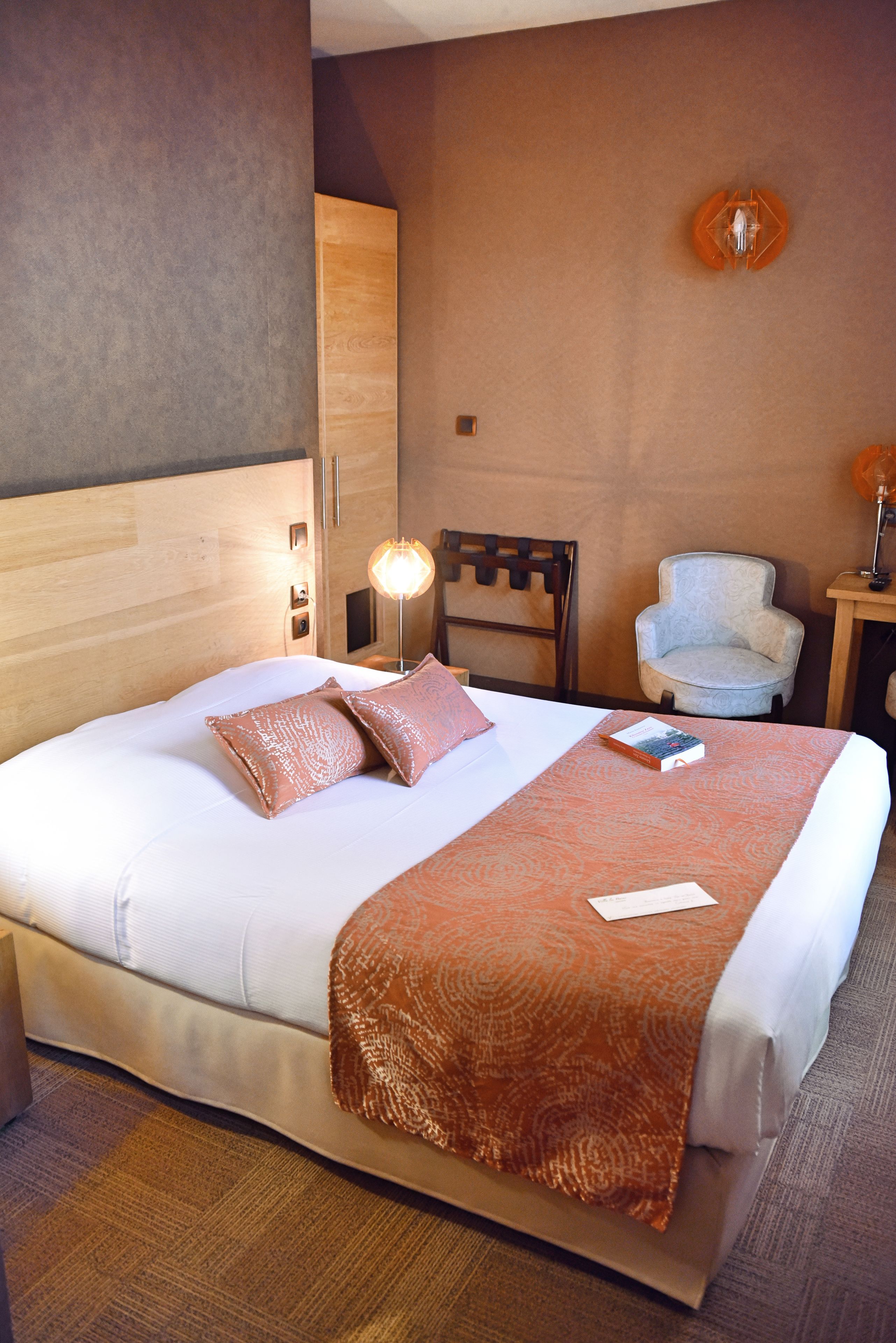 standard double room | premium bedding, minibar, in-room safe, individually decorated