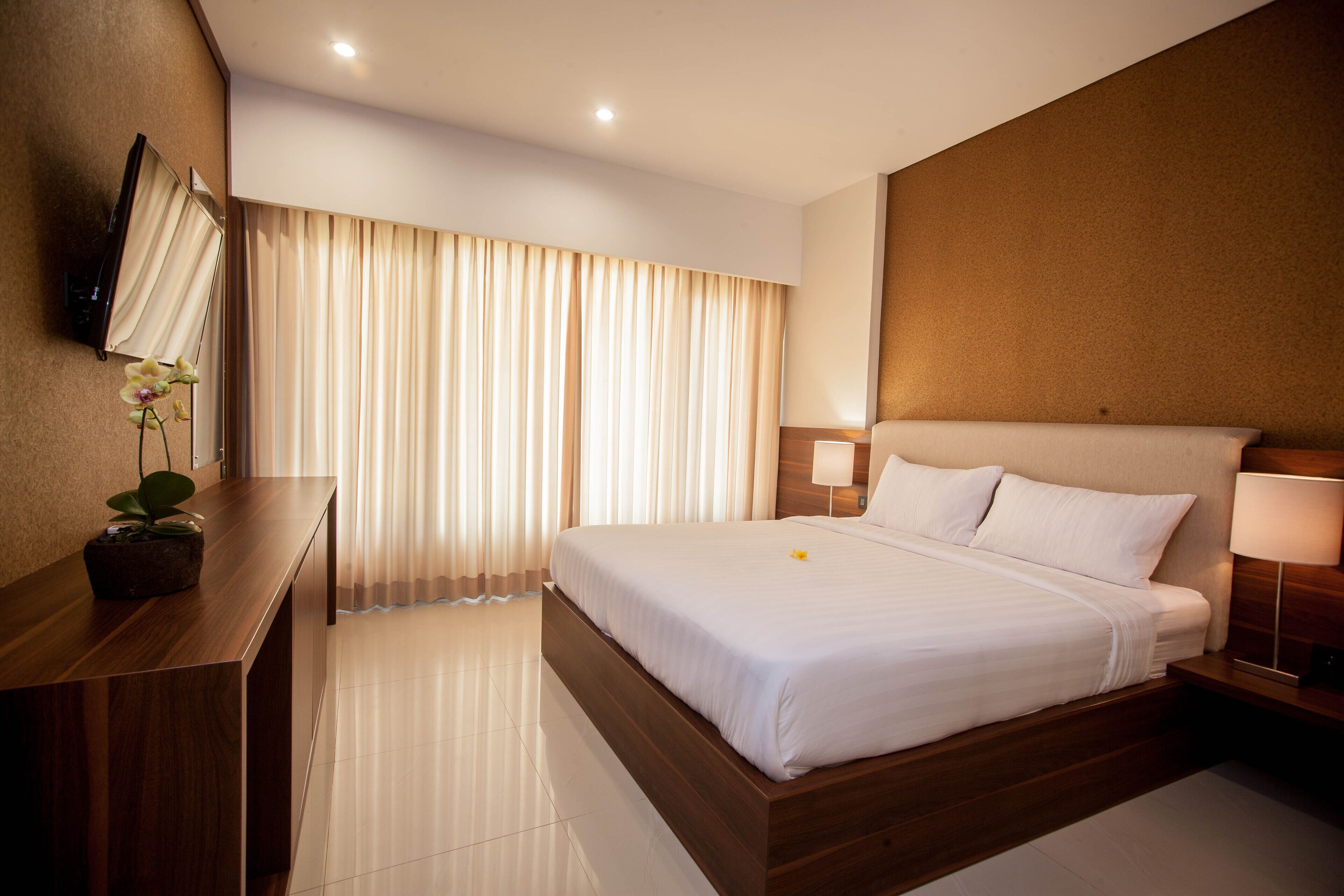 family room, 2 bedrooms | 1 bedroom, minibar, desk, rollaway beds