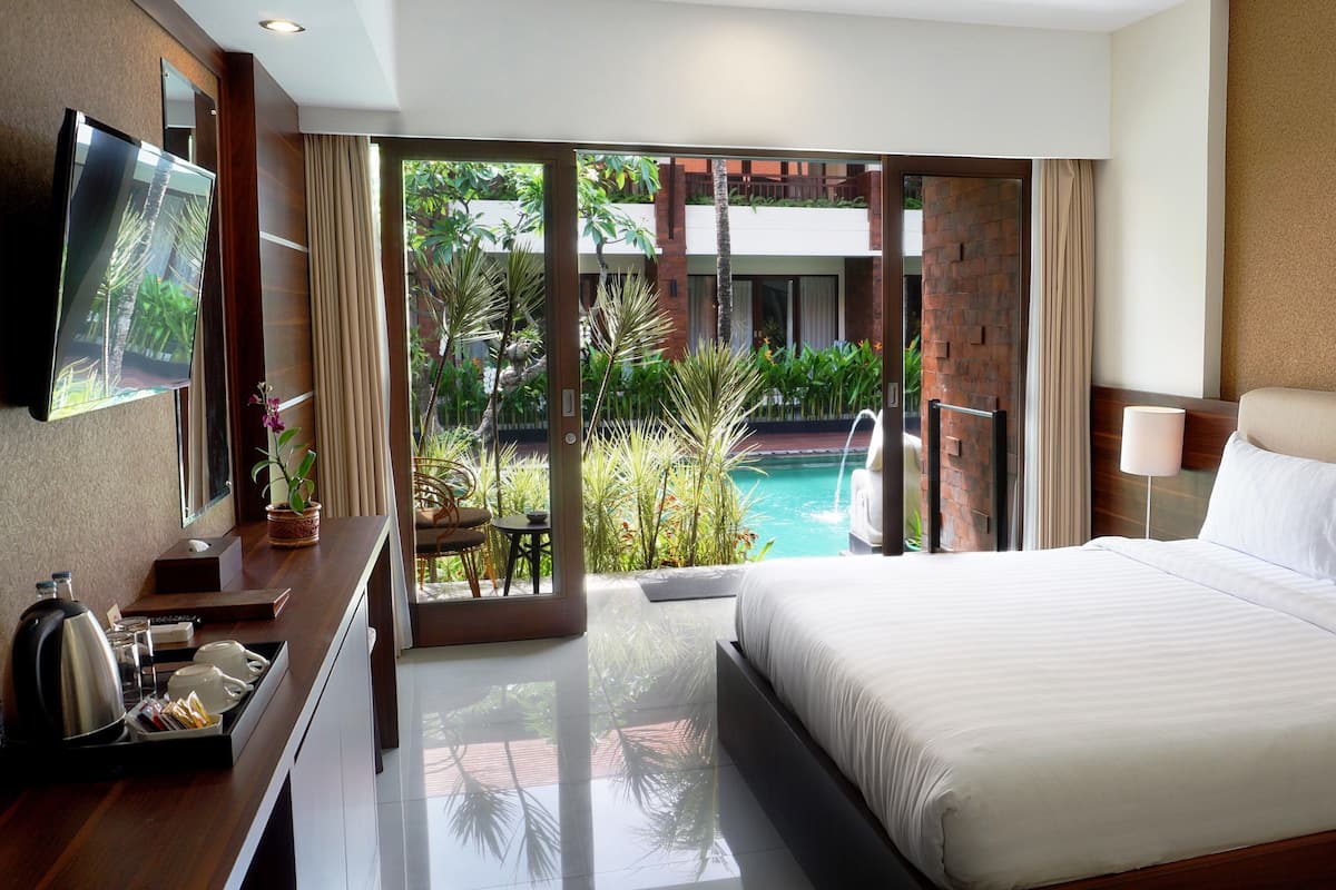 Deluxe Room, Pool Access | View from room