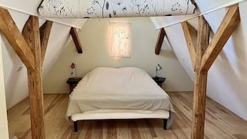 1 chambre, Wi-Fi gratuit, draps fournis