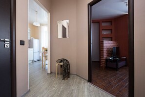 Apartment on Kuznetsova str. 21-174 | Living area | TV - Apartment Etazhydaily Ilyich-Kuznetsov (Yekaterinburg)