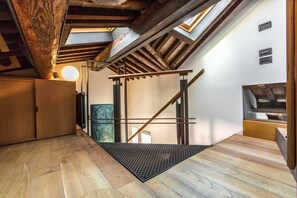 Apartment, 1 Schlafzimmer | Wohnbereich | Fernseher