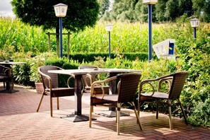 Terrace/patio - Hotel Fauna (Breiholz)