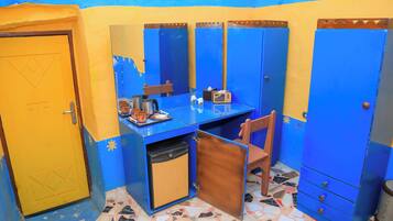 Legacy Twin Beds Room