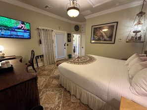 Superior-værelse - 1 kingsize-seng - ikke-ryger - køleskab og mikrobølgeovn (Persian Room) | Premium-sengetøj, dundyner, Select Comfort-senge, pengeskab på værelset