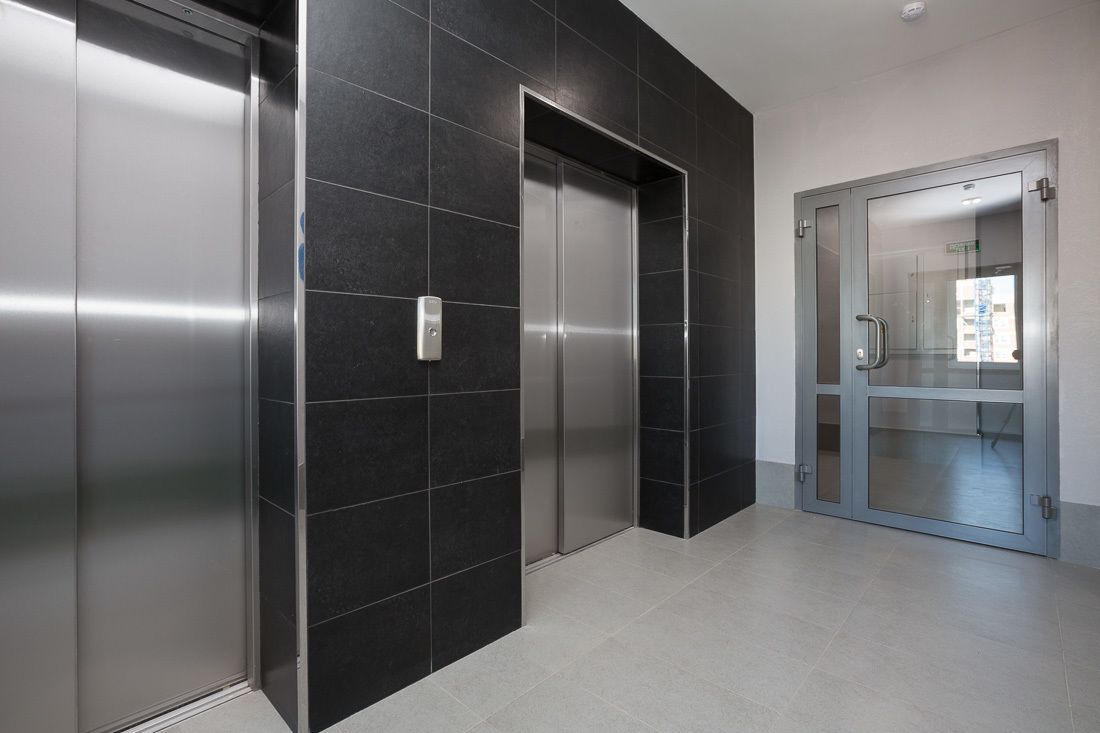 Apartment, 1 Schlafzimmer (Kuybysheva, 21-220) | Wohnbereich | Flachbildfernseher