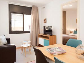 3 chambres, fer et planche à repasser, accès Internet, draps fournis