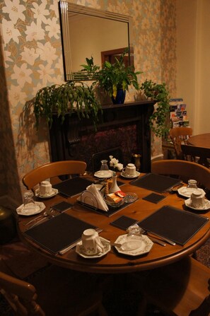 Restaurant - Camillia Guest House (Aberdeen)