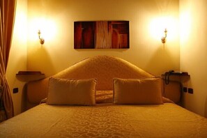 Doppia Classic | Biancheria da letto di alta qualità, minibar, una cassaforte in camera