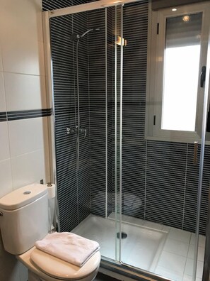 Shower - Hostal Rica Posada (Guadalajara)