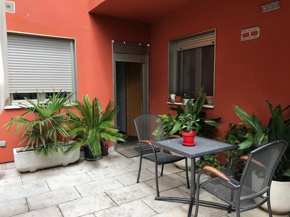 Terrace/patio - Hostal Rica Posada (Guadalajara)