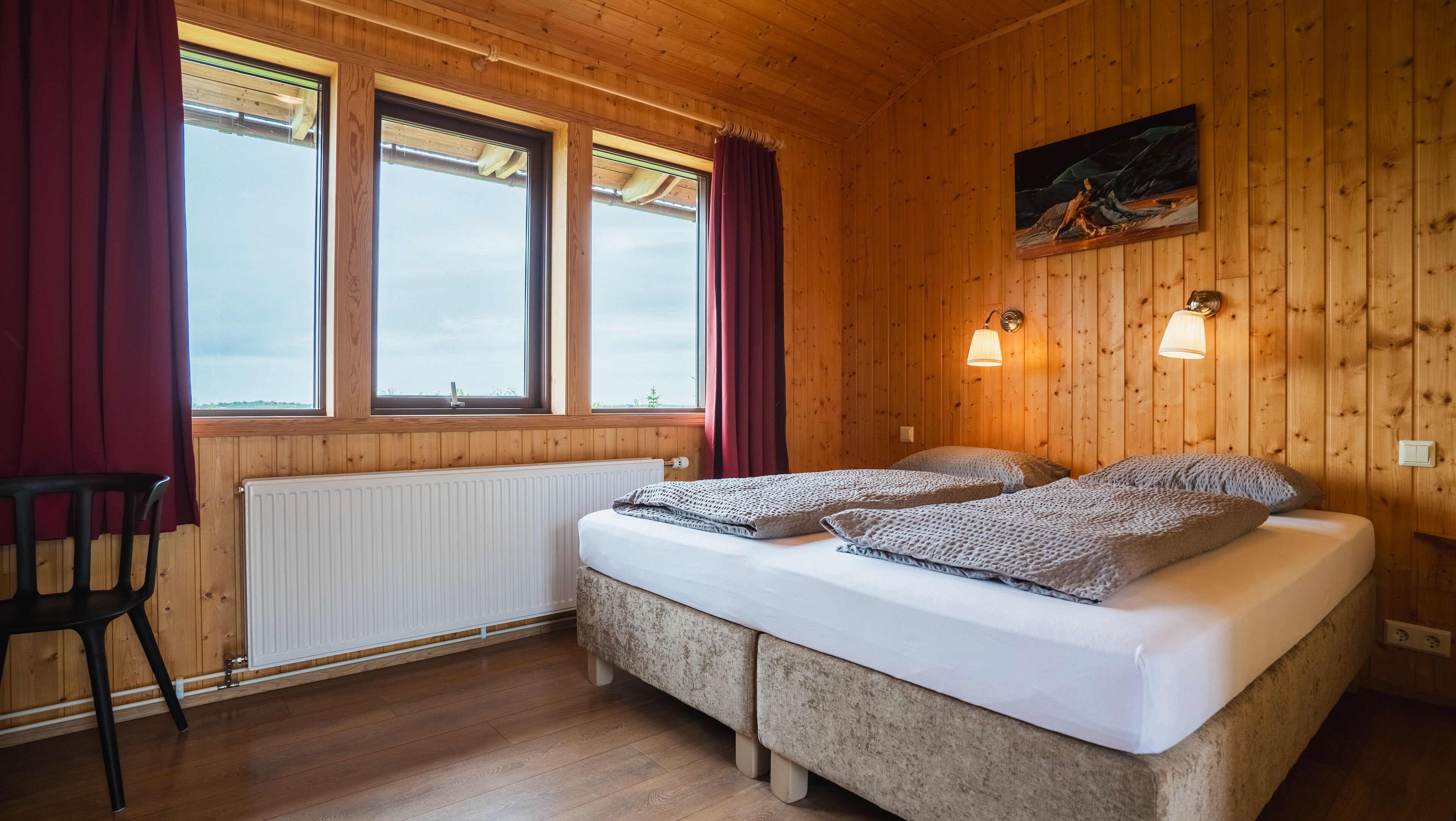 triple room, 3 single beds, private bathroom | soundproofing, free wifi, bed sheets, wheelchair access