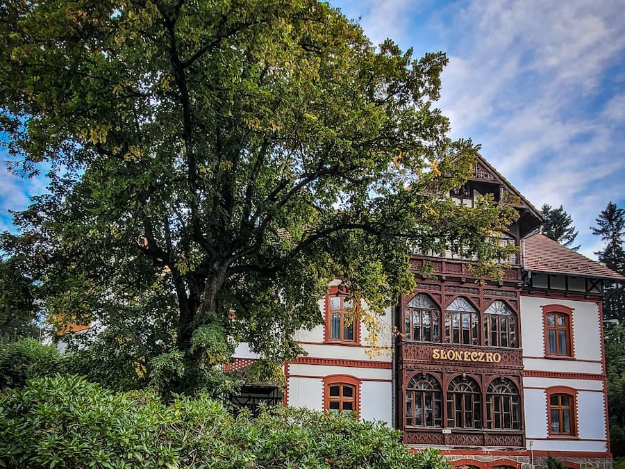 Fachada de la propiedad