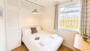 1 bedroom, iron/ironing board, Internet, bed sheets - F58 Libilmo, Riviere Towans (Hayle)