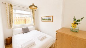 1 Schlafzimmer, Bügeleisen/Bügelbrett, Internetzugang, Bettwäsche