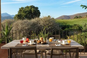 Frühstück, Mittagessen und Abendessen