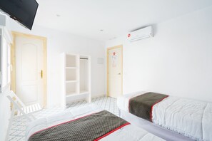 Deluxe Double Room | Desk, free WiFi - Pensión Riad Mediterraneo (Barbate)