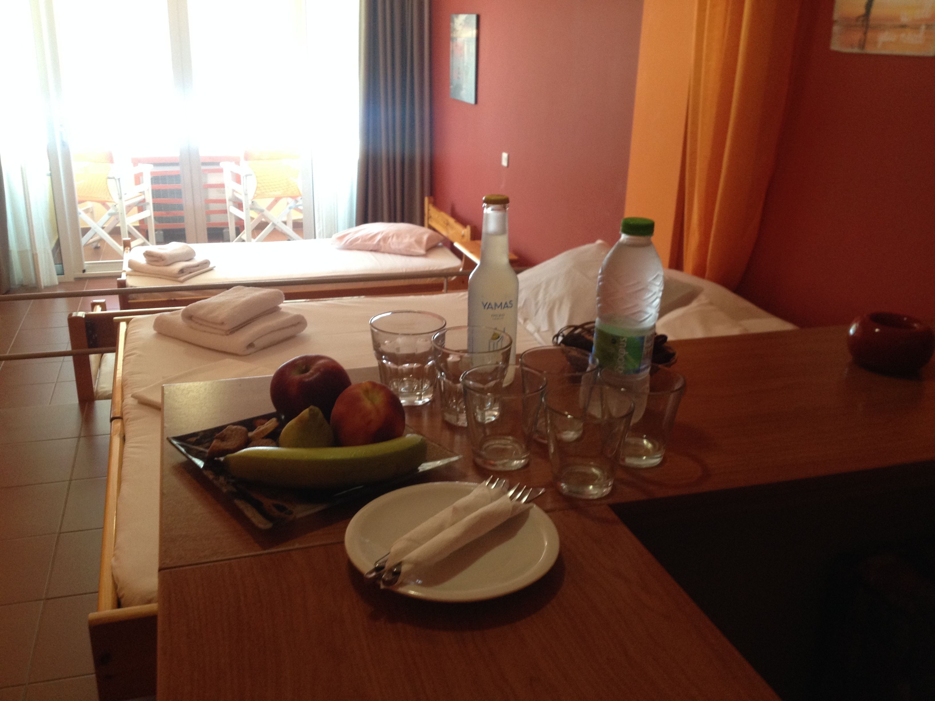 Superior studio | Luxe beddengoed, bedden met traagschuimmatras