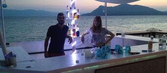 Maravellia Art Hotel