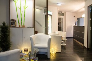 ダブルルーム | フロント