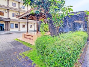 Property grounds - Hotel Nuansa Indah (Denpasar)