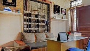 Unclassified image, 2 of 51, button - Kejora Homestay (Jakarta)