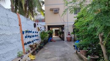 Ngoại thất