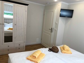 3 camere, una cassaforte in camera, Wi-Fi, lenzuola