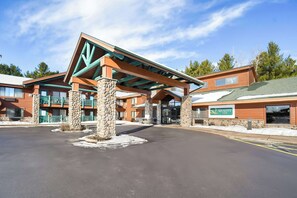 Exterior - Quality Inn Ladysmith (Ladysmith)