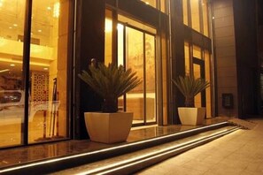 واجهة المنشأة