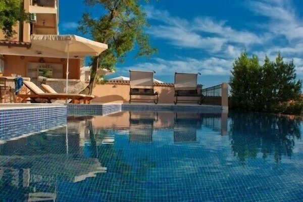 Piscina externa