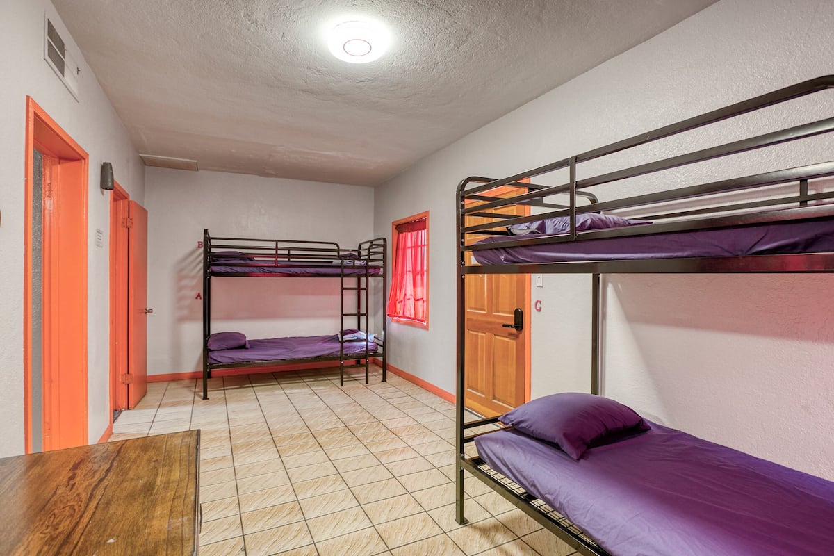 In-room safe, soundproofing, iron/ironing board, free WiFi