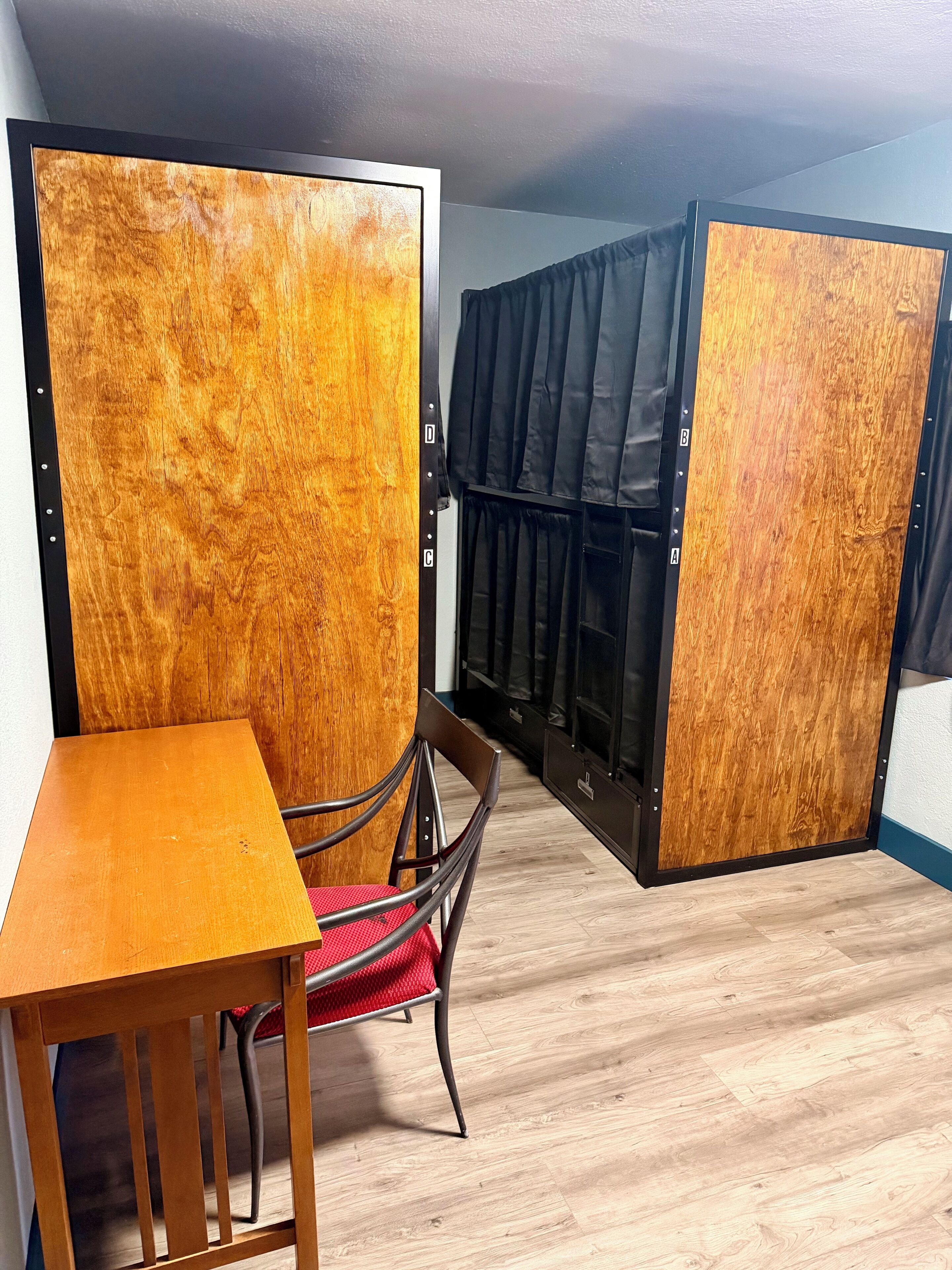 Shared Dormitory | In-room safe, soundproofing, iron/ironing board, free WiFi