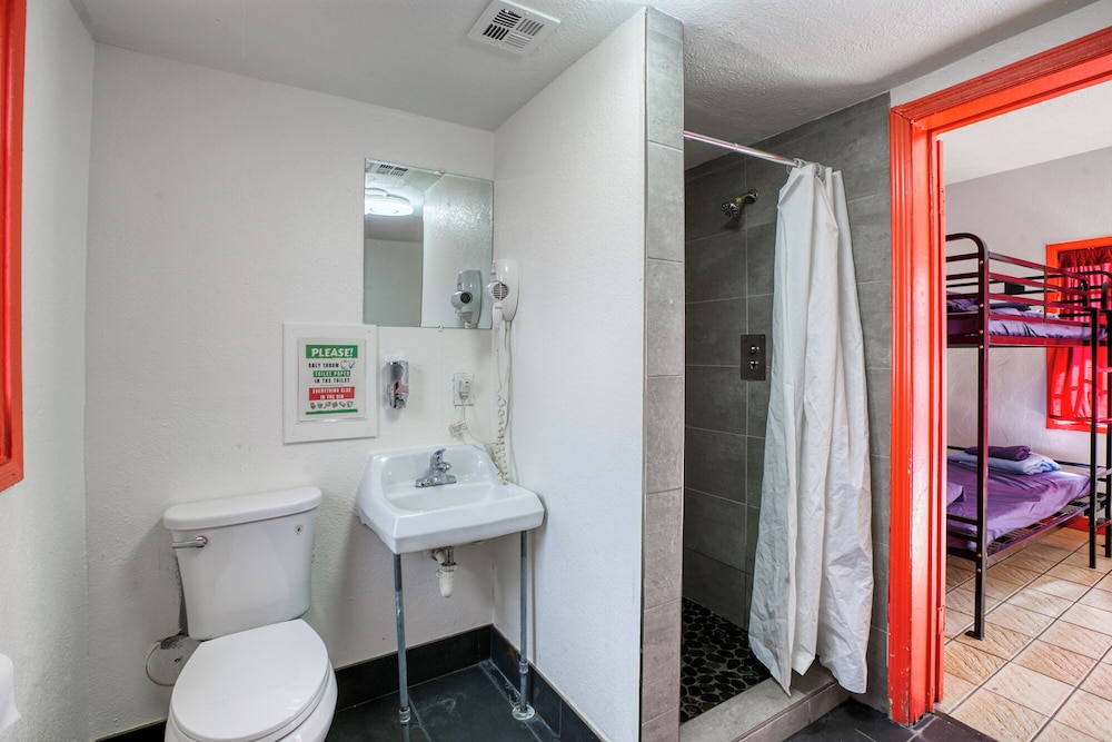 Sin City Hostel by null