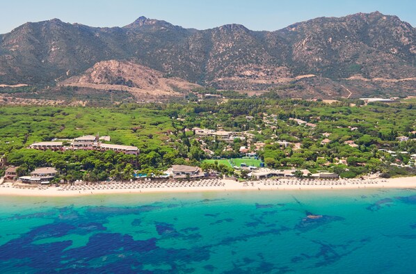 Private beach, scuba diving, waterskiing, windsurfing