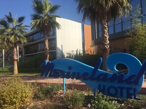 Property grounds - Marineland Resort (Antibes)
