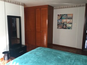 Comfort Apartment, 2 Bedrooms | 1 bedroom, premium bedding, desk, iron/ironing board - Departamento en Centro de Toluca (Toluca)