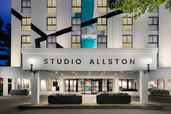 Front of property – evening/night