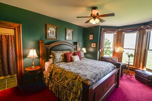 Edredón, decoración personalizada y wifi gratis