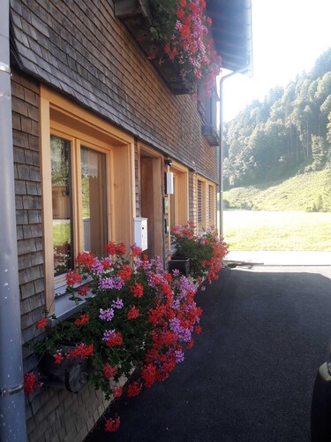 Haus Moosbrugger - farm - apartment