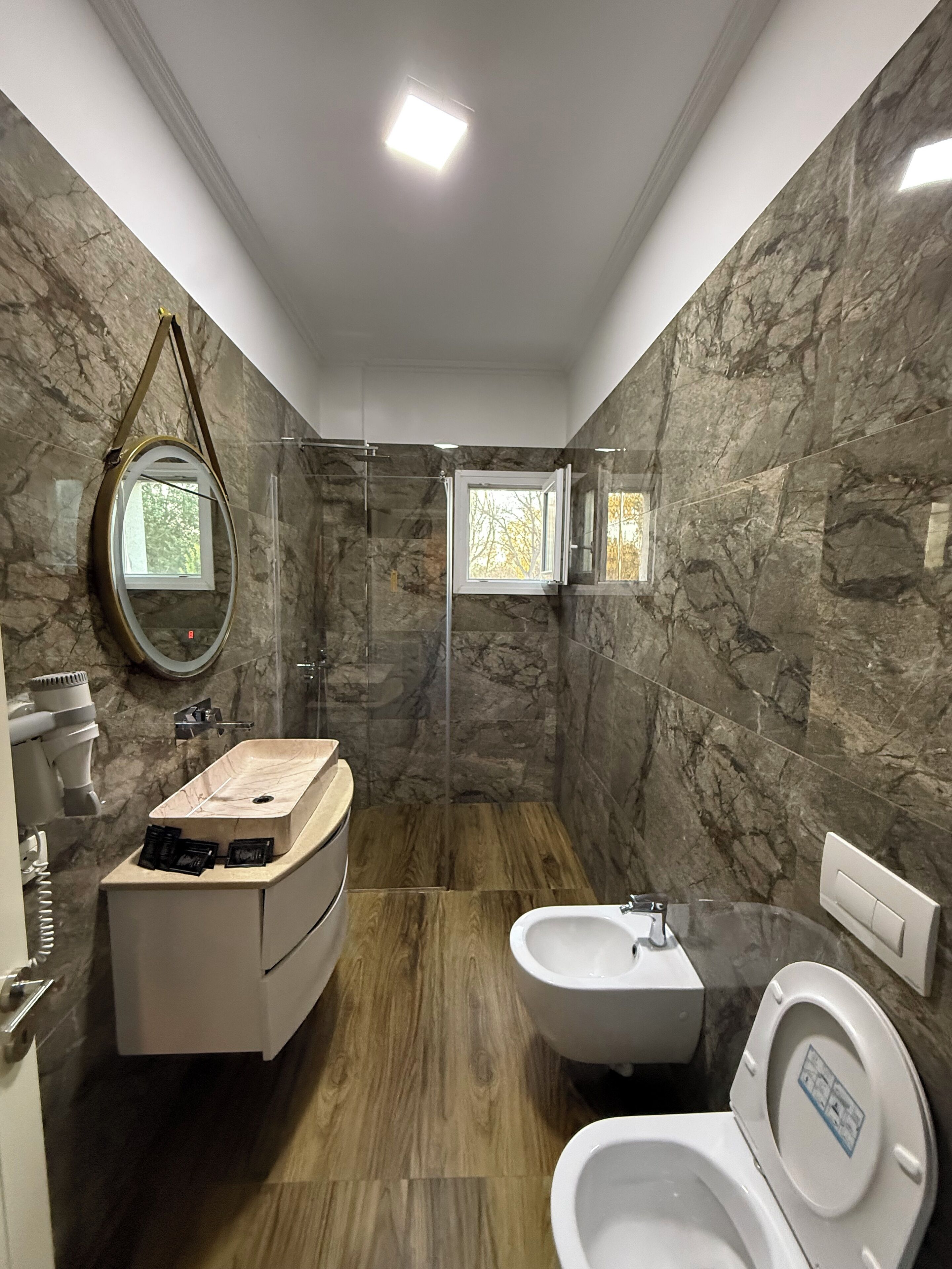 Chambre Double | Salle de bain