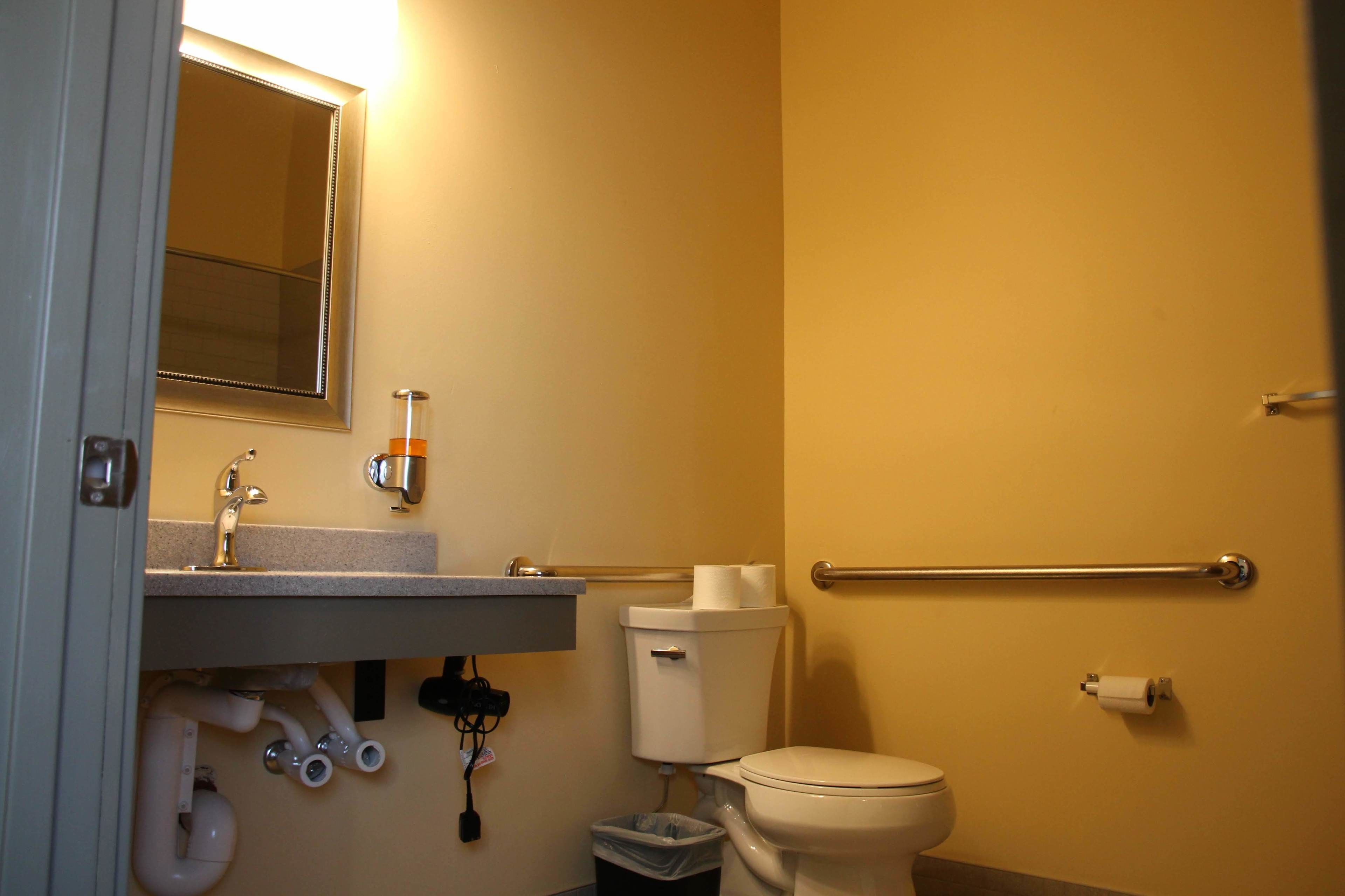 standard room, 1 queen bed (#111) | bathroom | free toiletries, hair dryer, towels, soap