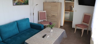 Appartement 2 pièces - chambre de vacances et appartement lovebirds