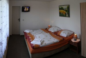 2 makuuhuonetta, vuodevaatteet