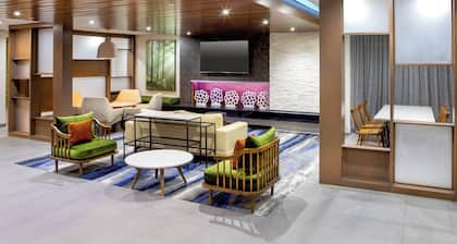 Fairfield Inn & Suites by Marriott McPherson