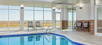 페어필드 인 & 스위트 바이 메리어트 맥퍼슨